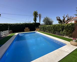 Piscina de Casa o xalet de lloguer en Vila-real amb Aire condicionat, Terrassa i Piscina