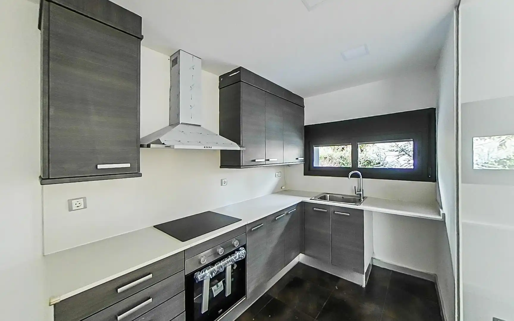 Cocina de Casa adosada en venta en Tremp con Calefacción, Jardín privado y Terraza