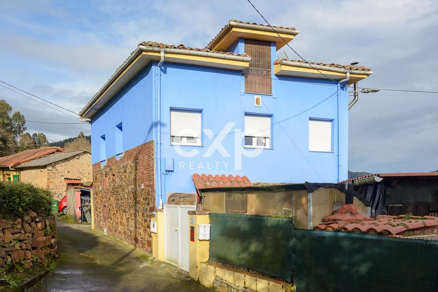 Vista exterior de Casa o chalet en venta en Candamo con Jardín privado, Trastero y Amueblado