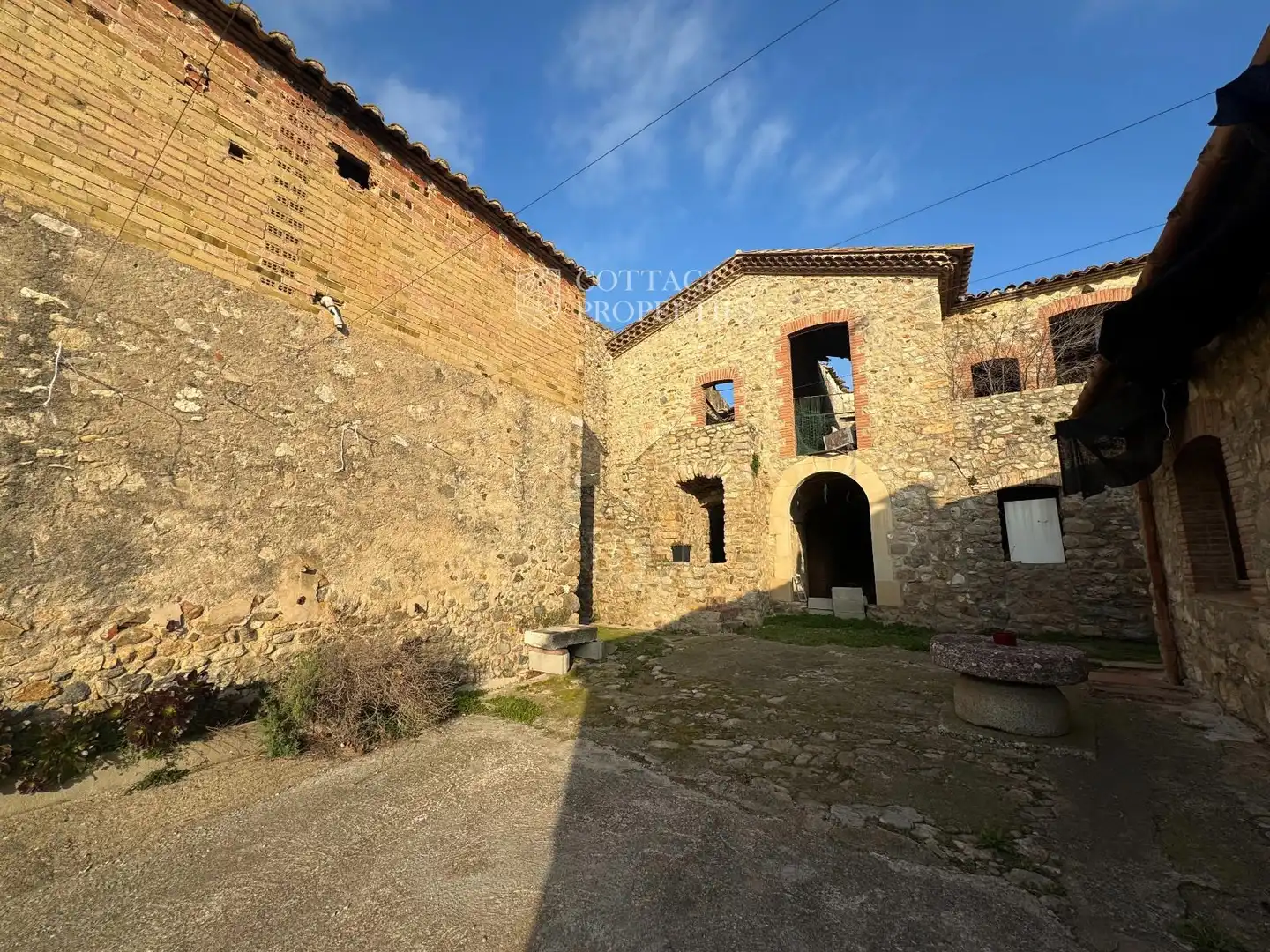 Vista exterior de Finca rústica en venta en Darnius