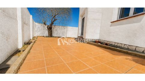 Foto 2 de Casa o chalet en venta en Olesa de Montserrat, Barcelona