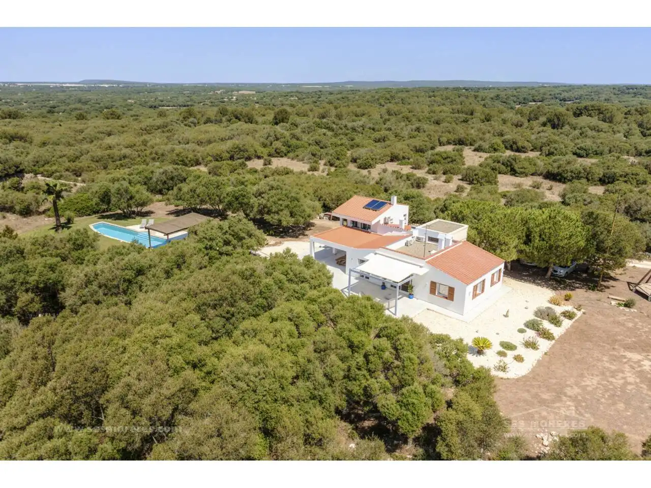 Vista exterior de Finca rústica en venda en Ciutadella de Menorca amb Calefacció, Jardí privat i Terrassa