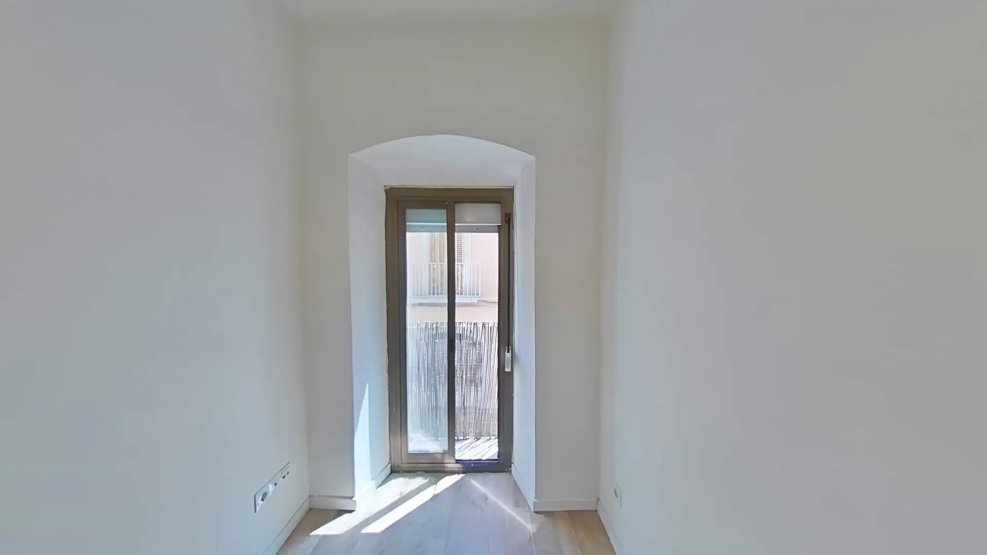 Flat for sale in Vilanova i la Geltrú  with Heating and Parquet flooring