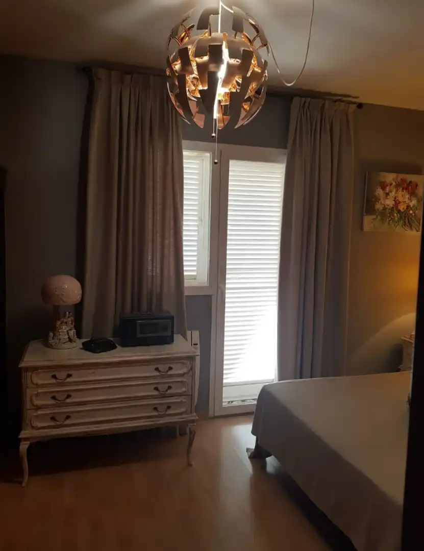 Habitación de Casa o chalet en venta en Navahondilla con Calefacción, Jardín privado y Parquet