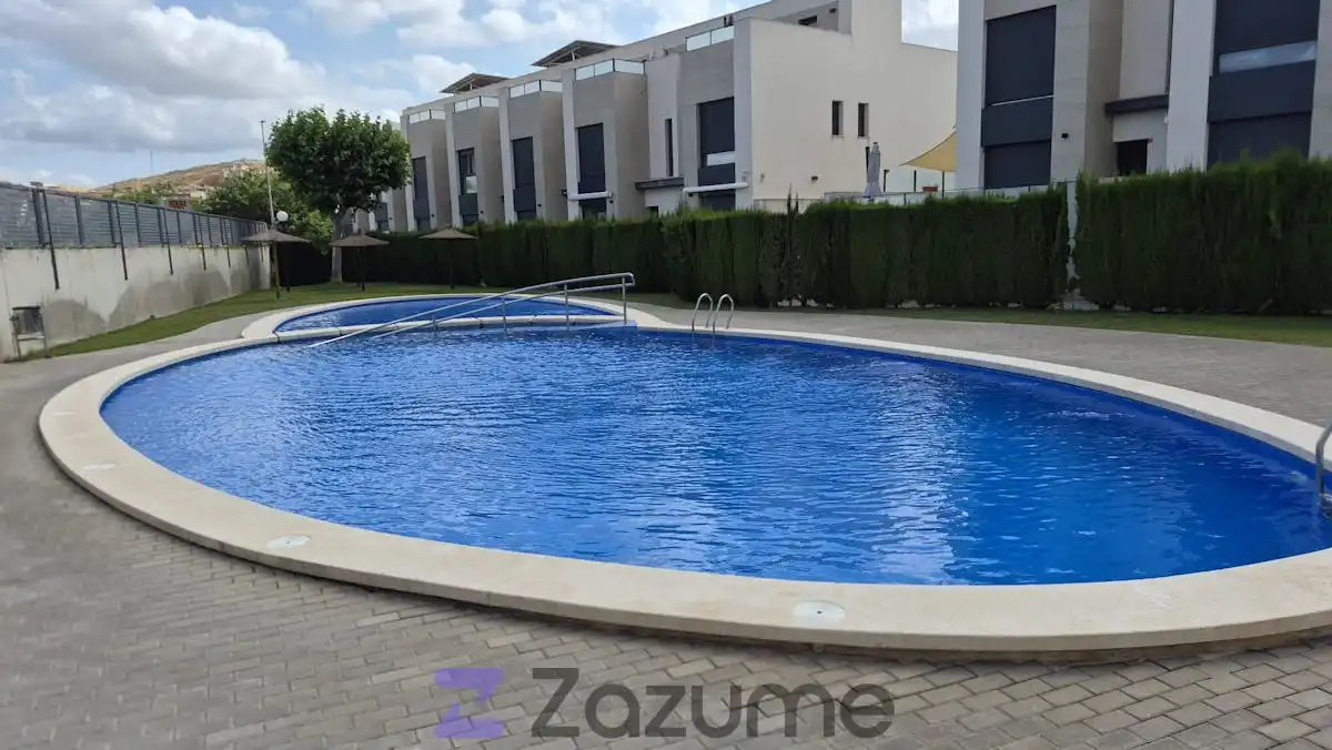Swimming pool of Flat for rent in Murcia  with Air Conditioner, Private garden and Swimming Pool