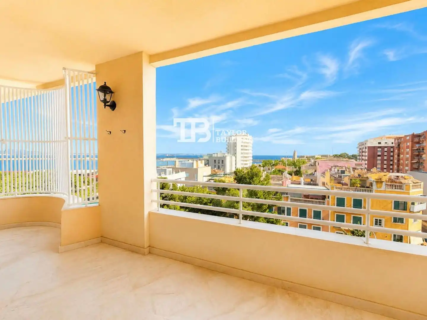 Exterior view of Attic for sale in  Palma de Mallorca  with Air Conditioner, Heating and Terrace