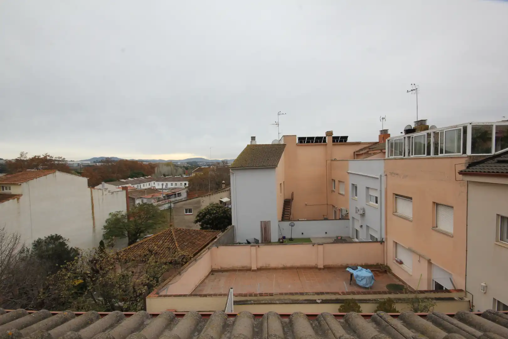 Habitación de Casa adosada en venta en Lliçà d'Amunt con Calefacción, Terraza y Horno