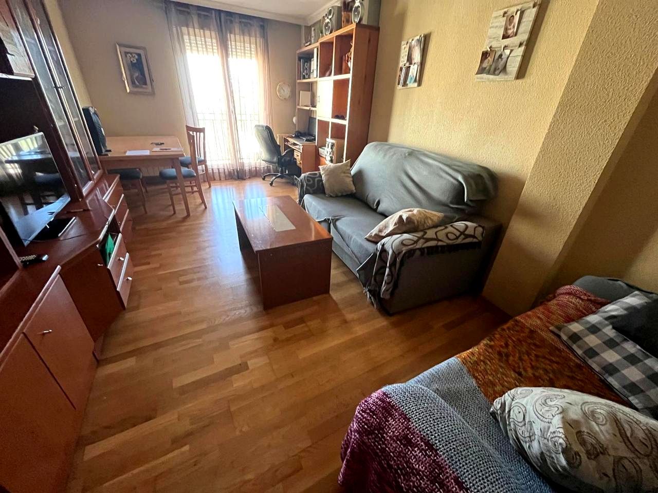 Living room of Flat for sale in Carbajosa de la Sagrada  with Heating