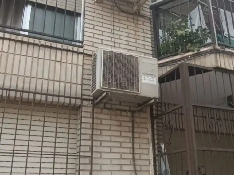 Pis amb jardí en venda a Mariano Caballero 6, imagen 4