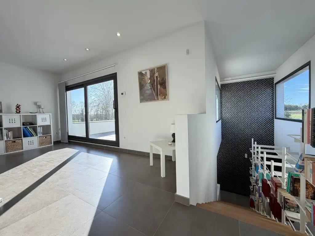Casa o chalet en venta en Cornellà del Terri con Jardín privado, Terraza y Piscina