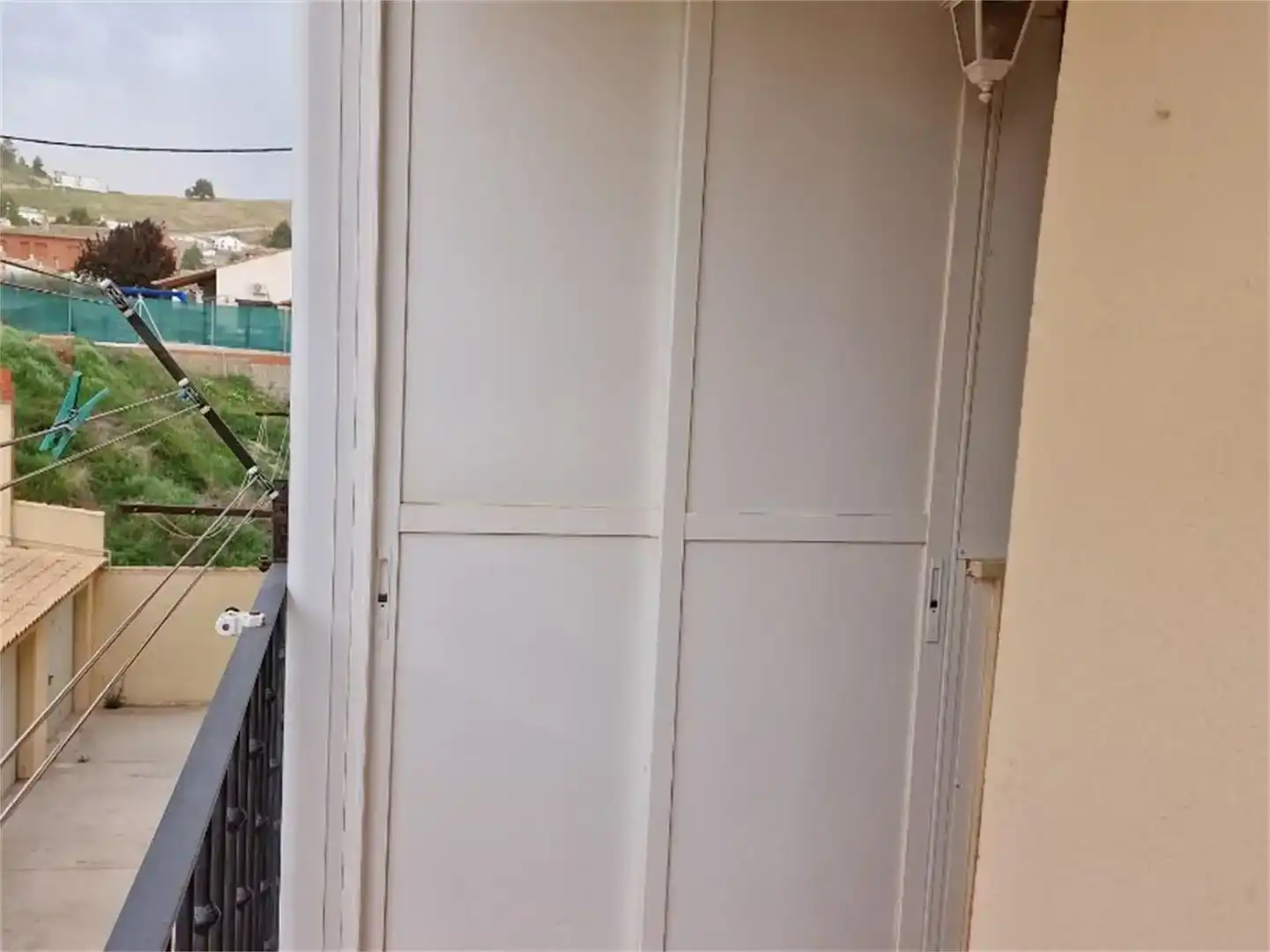 Terrassa de Pis en venda en Huete amb Parquet, Moblat i Balcó