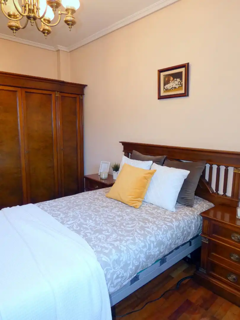 Flat for sale in Karmelo Kalea, Santutxu - Basarrate