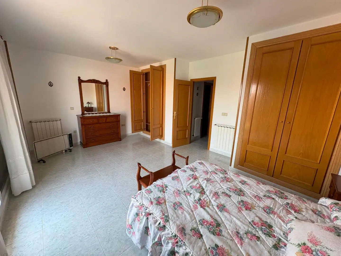 Casa aparellada en venda a Calle PARADOR, imagen 4