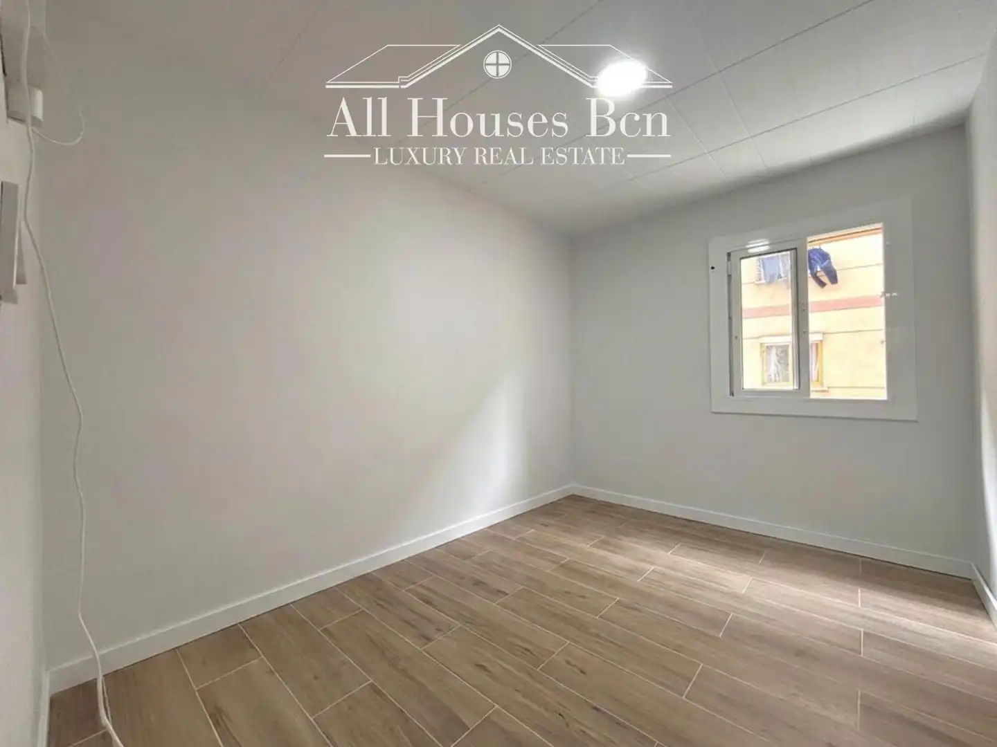 Habitación de Piso en venta en L'Hospitalet de Llobregat con Aire acondicionado, Calefacción y Parquet