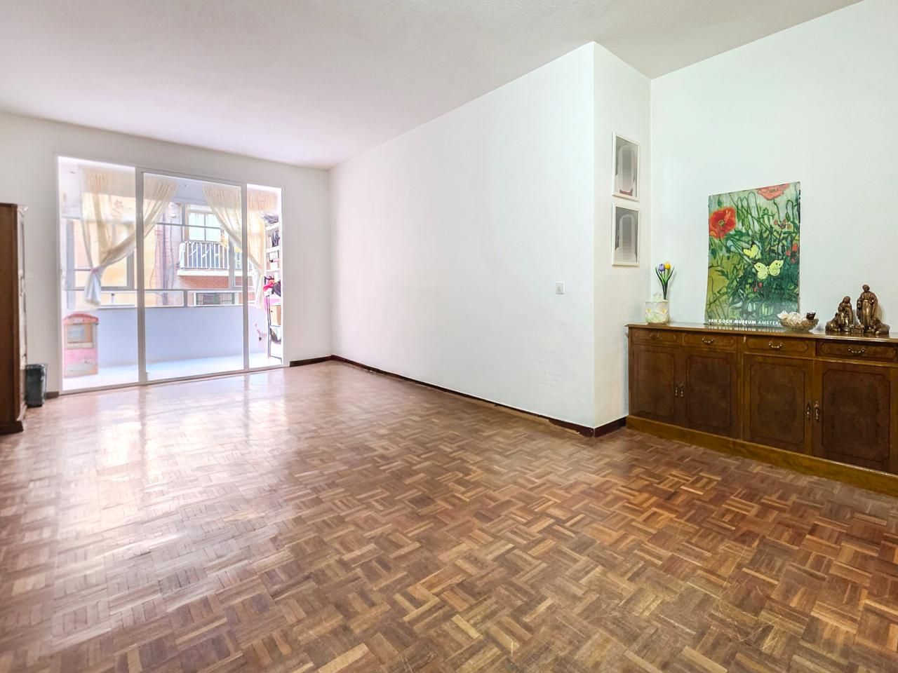 Flat for sale in De Canarias, Palos de Moguer, Arganzuela