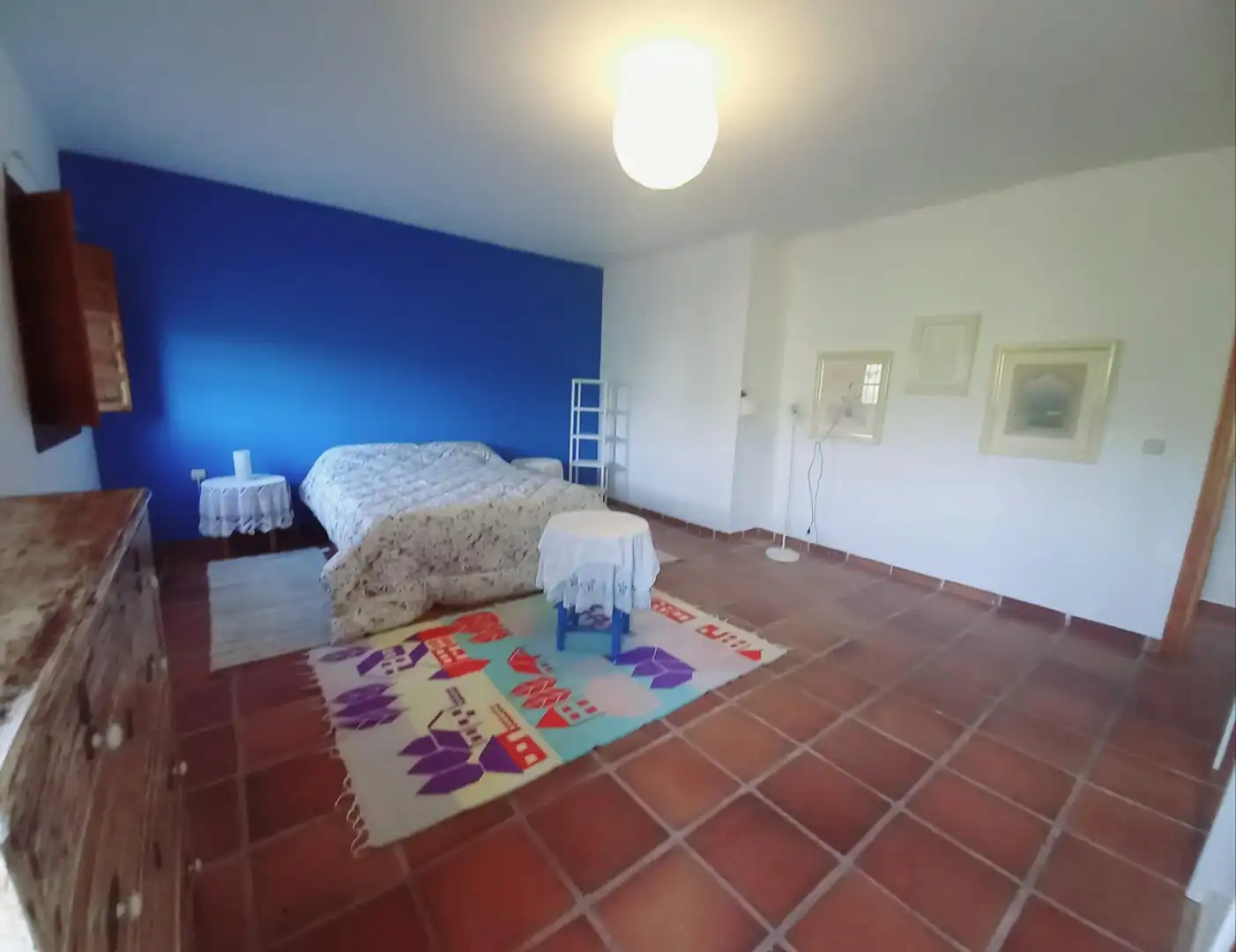Habitación de Casa adosada en venta en Comares con Terraza, Trastero y Amueblado