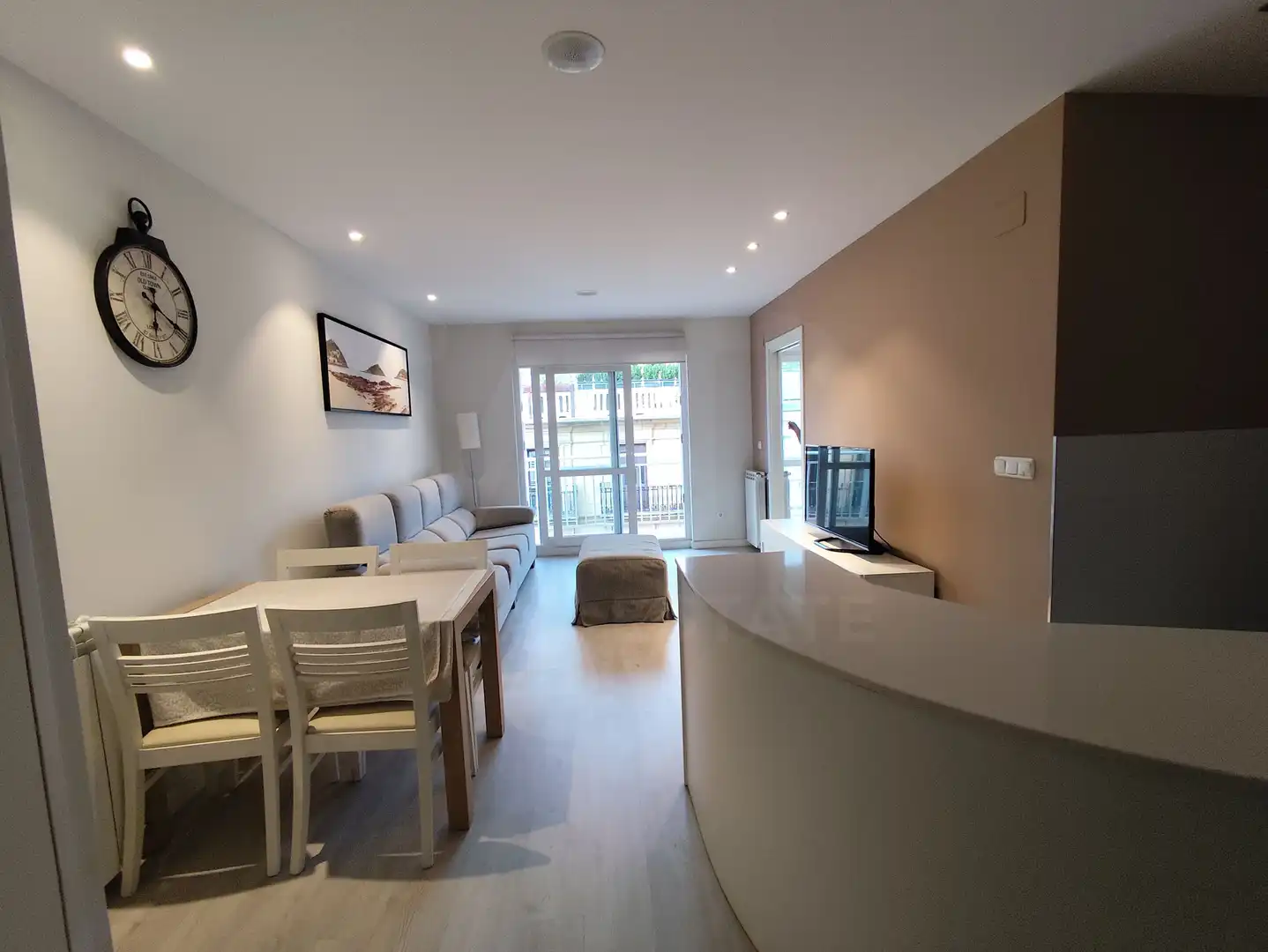 Wohnzimmer von Wohnung zur Miete in Donostia - San Sebastián  mit Terrasse