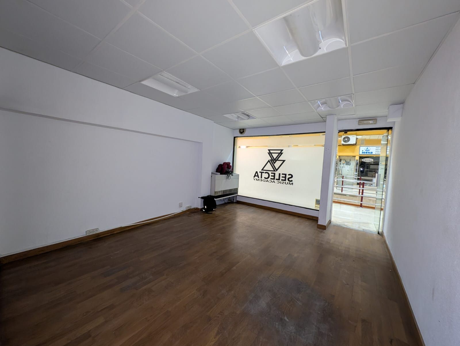 Premises to rent in  Zaragoza Capital  with Air Conditioner