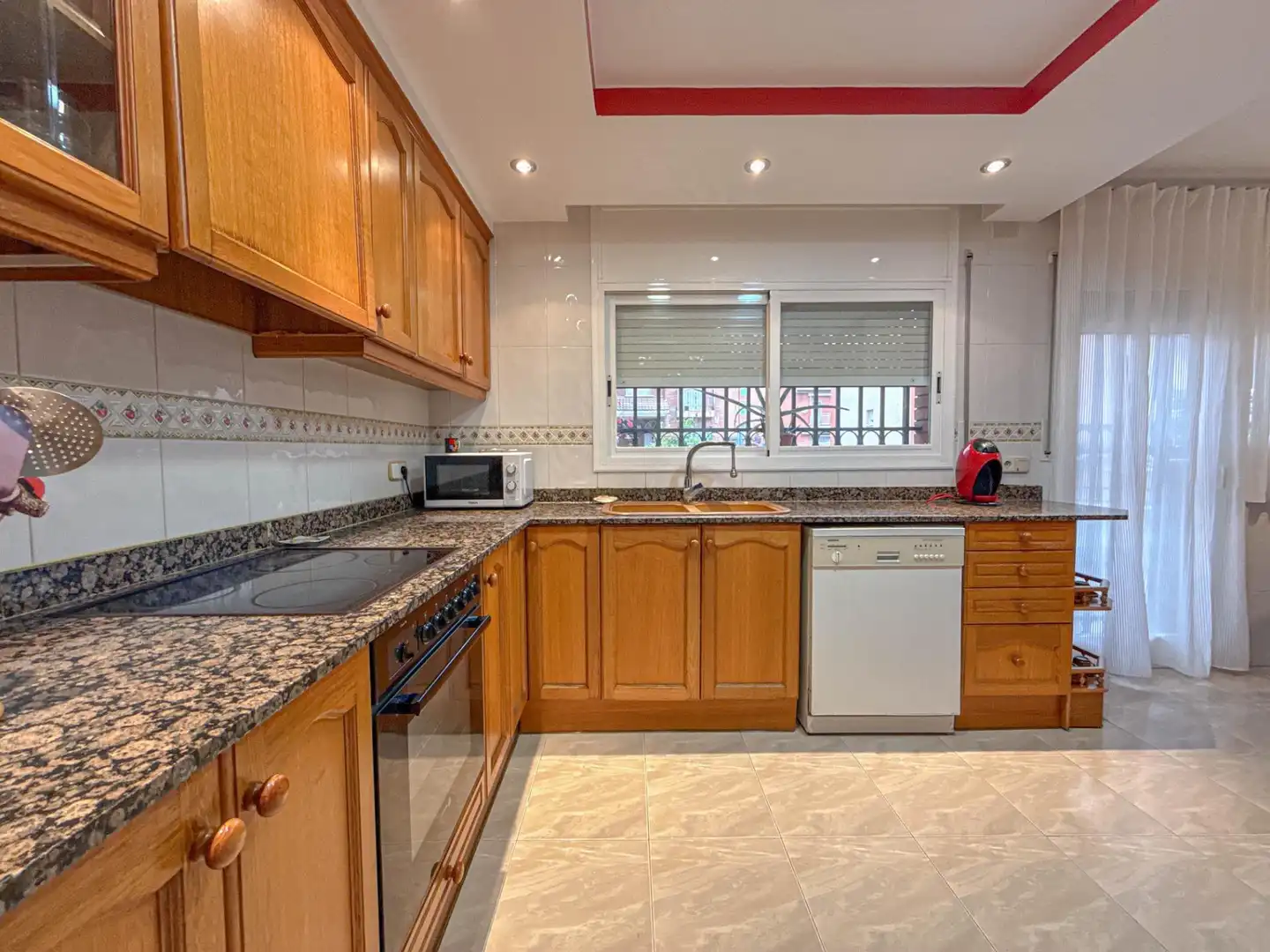 Cocina de Casa o chalet en venta en Martorell con Aire acondicionado, Calefacción y Terraza