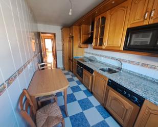 Kitchen of Flat for sale in Fuensaldaña  with Heating and Storage room