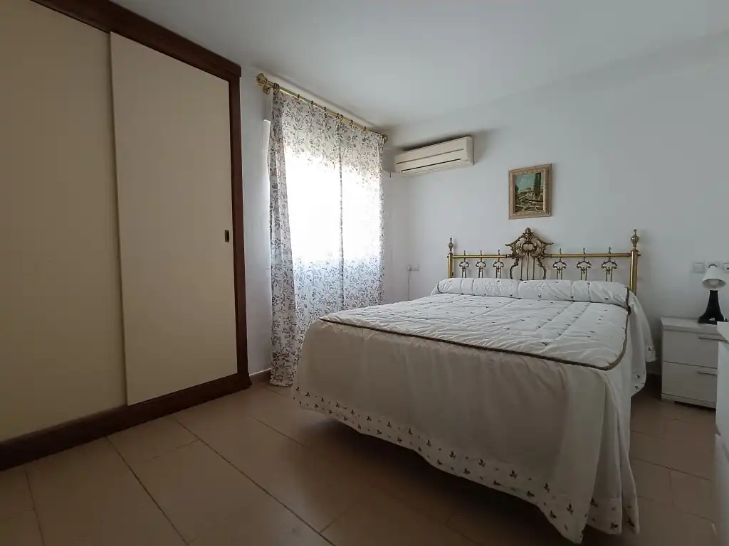 Schlafzimmer von Wohnung zur Miete in Córdoba