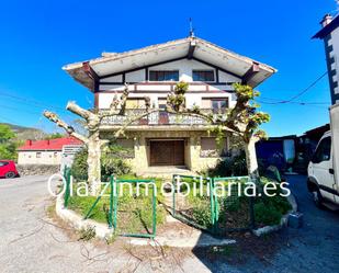 Exterior view of House or chalet for sale in Artzentales  with Heating, Terrace and Storage room