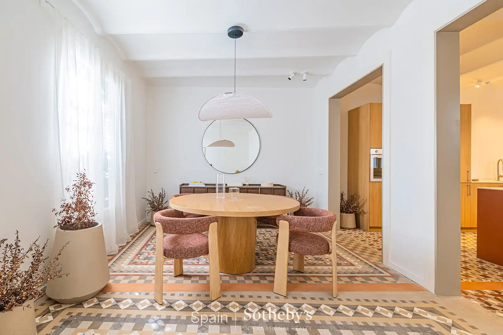 Dining room of Apartments for sale in Barcelona  with Air Conditioner and Heating