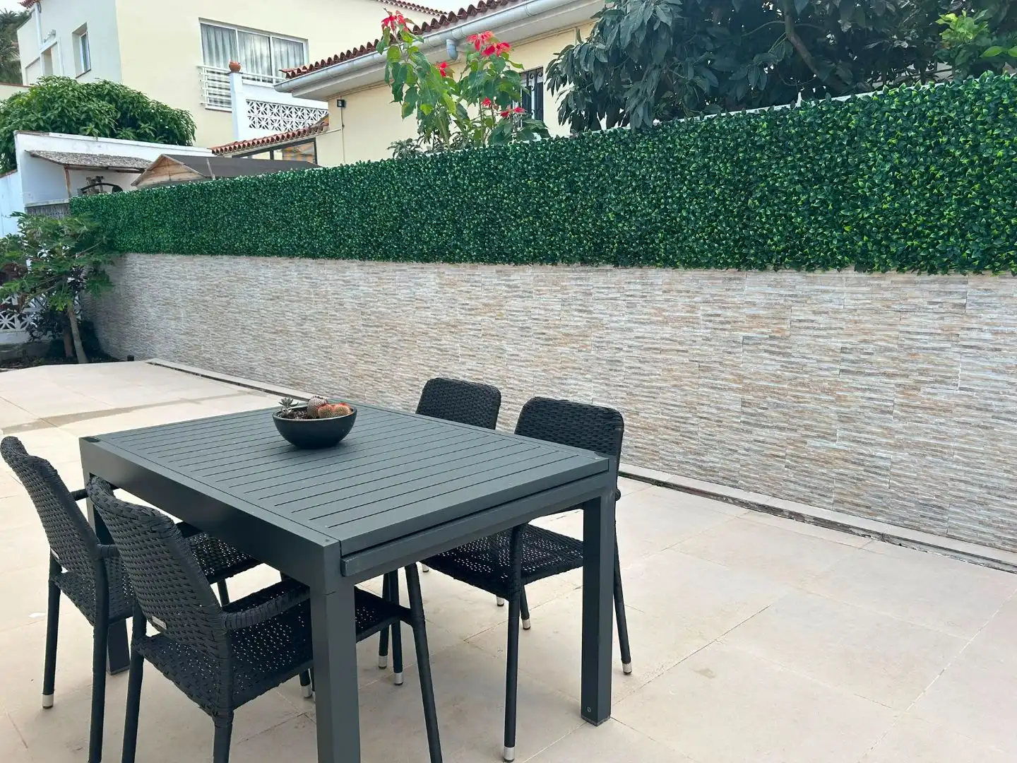 Detached house with garden for sale in Calle Camelia 162, imagen 9