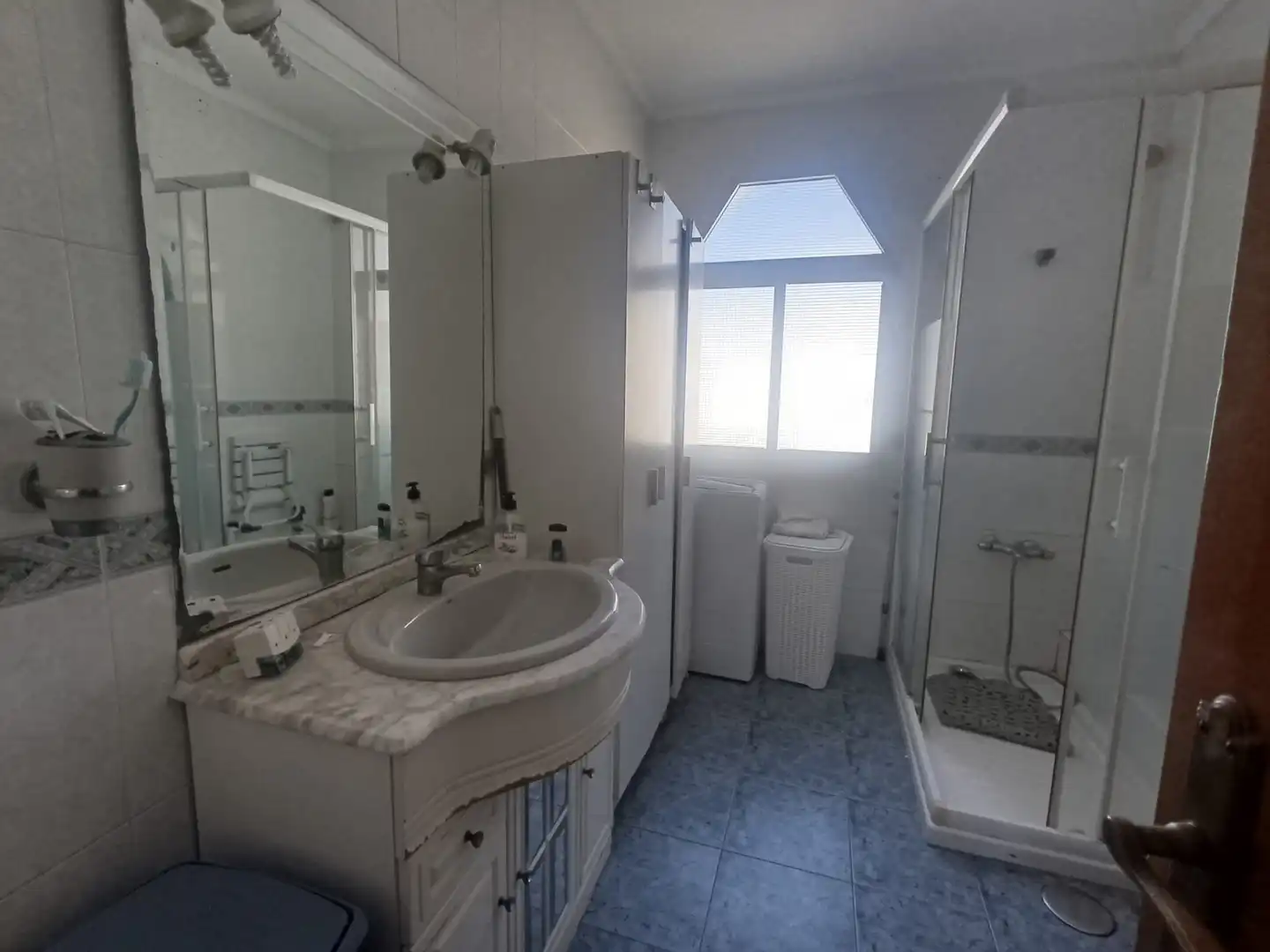 Baño de Piso en venta en Málaga con Terraza y Trastero