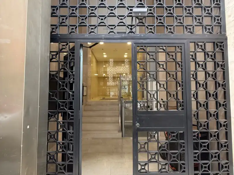 Office for sale in Madrid  with Air Conditioner