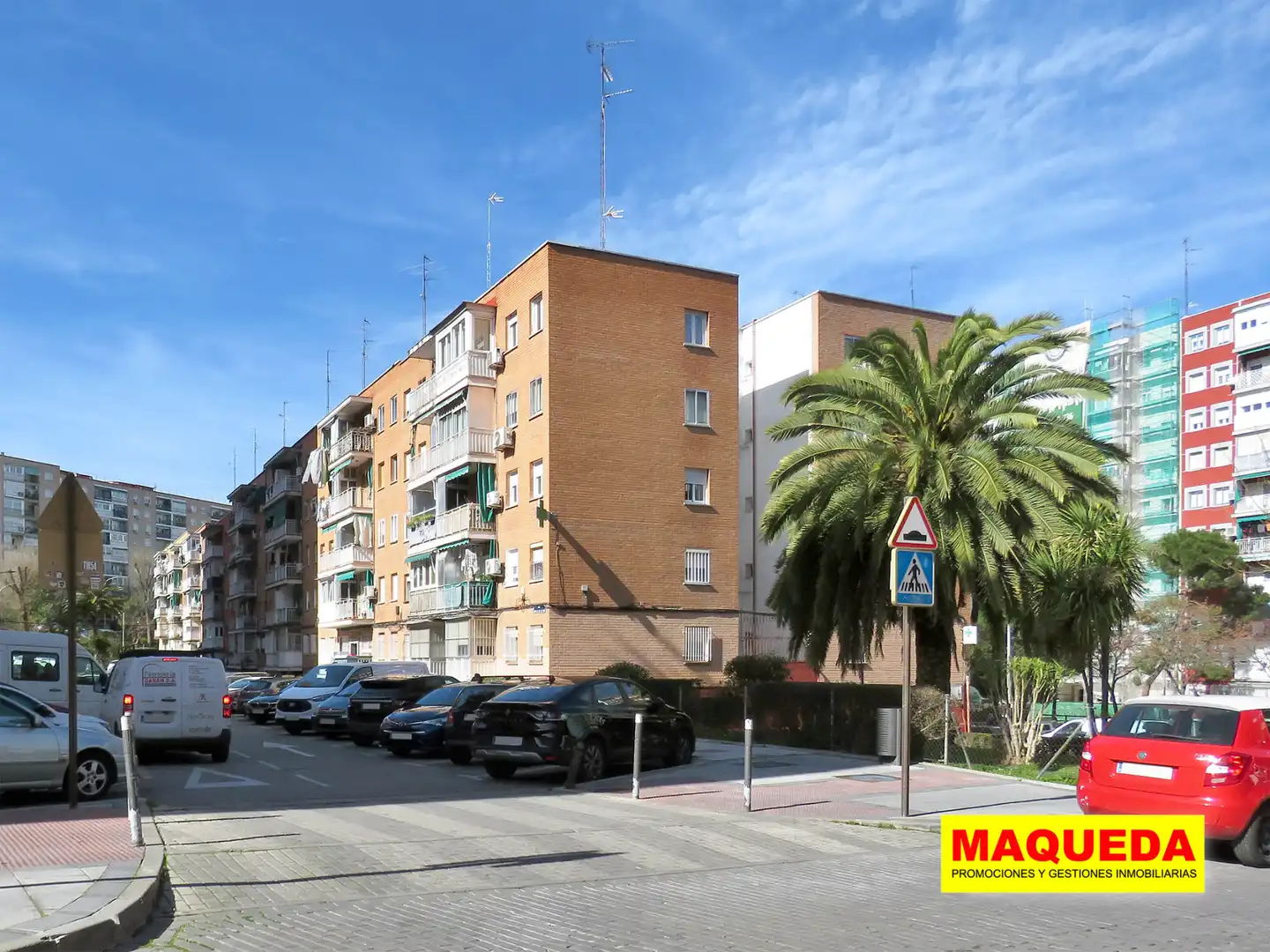 Exterior view of Flat for sale in Alcorcón  with Heating, Terrace and Oven