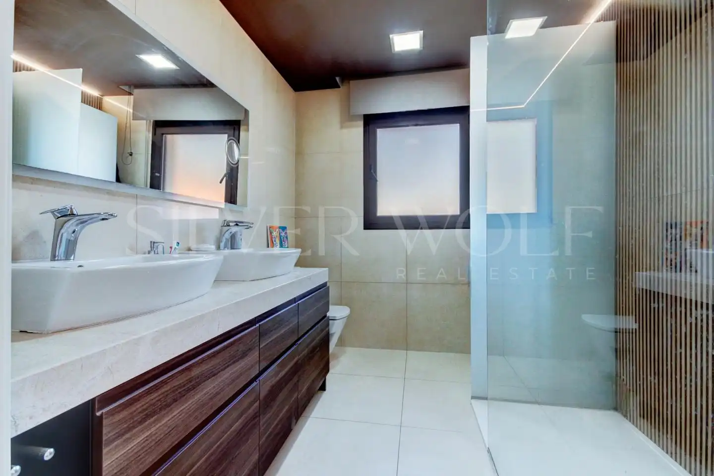 Bathroom of Houses for sale in Sant Pere de Ribes  with Air Conditioner, Private garden and Storage room