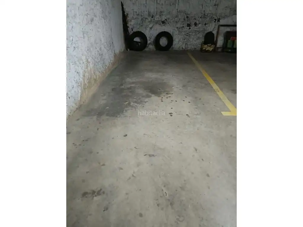Parking de Dúplex en venta en Rubí con Aire acondicionado y Terraza