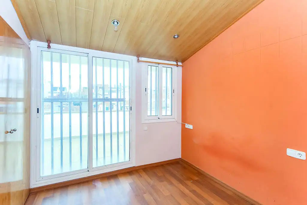 Schlafzimmer von Wohnungen zum Verkauf in Terrassa
