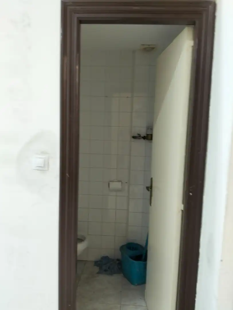 Bathroom of Commercial properties for sale in Portugalete