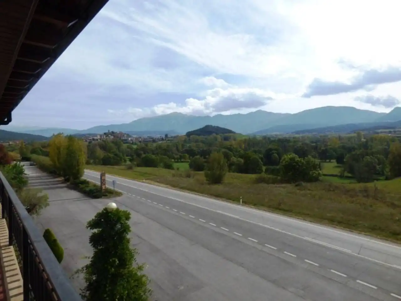 Außenansicht von Wohnung zur Miete in Bellver de Cerdanya mit Möbliert und Balkon