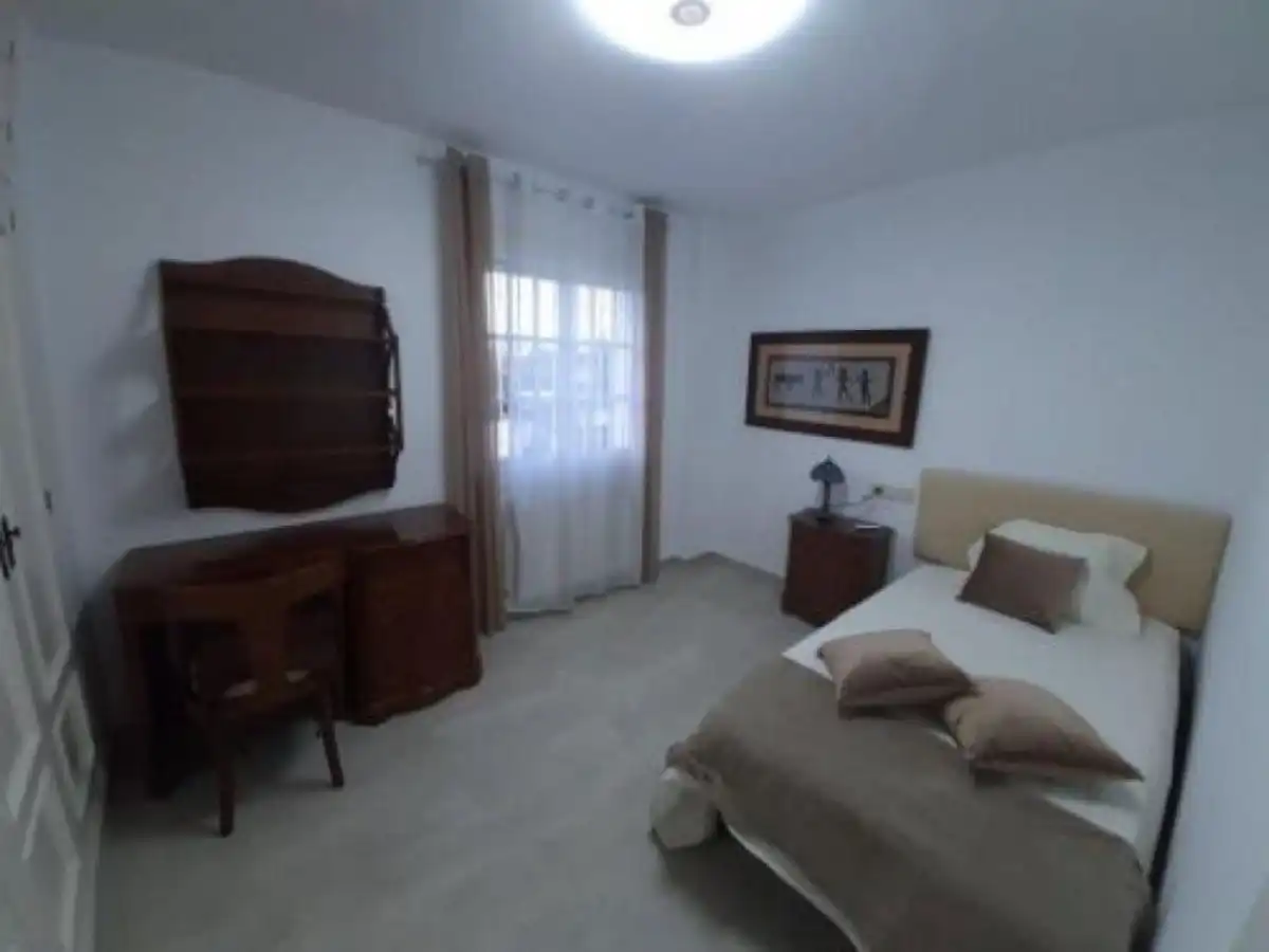 Dormitori de Casa o xalet de lloguer en L'Eliana amb Aire condicionat, Jardí privat i Terrassa