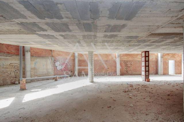 Edificio en Venta en Serra d'en Camaró