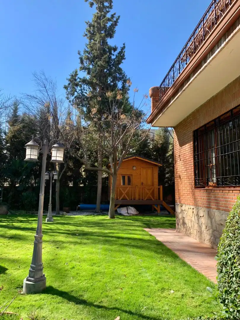 Jardín de Casa o chalet en venta en Aranjuez con Aire acondicionado, Calefacción y Jardín privado