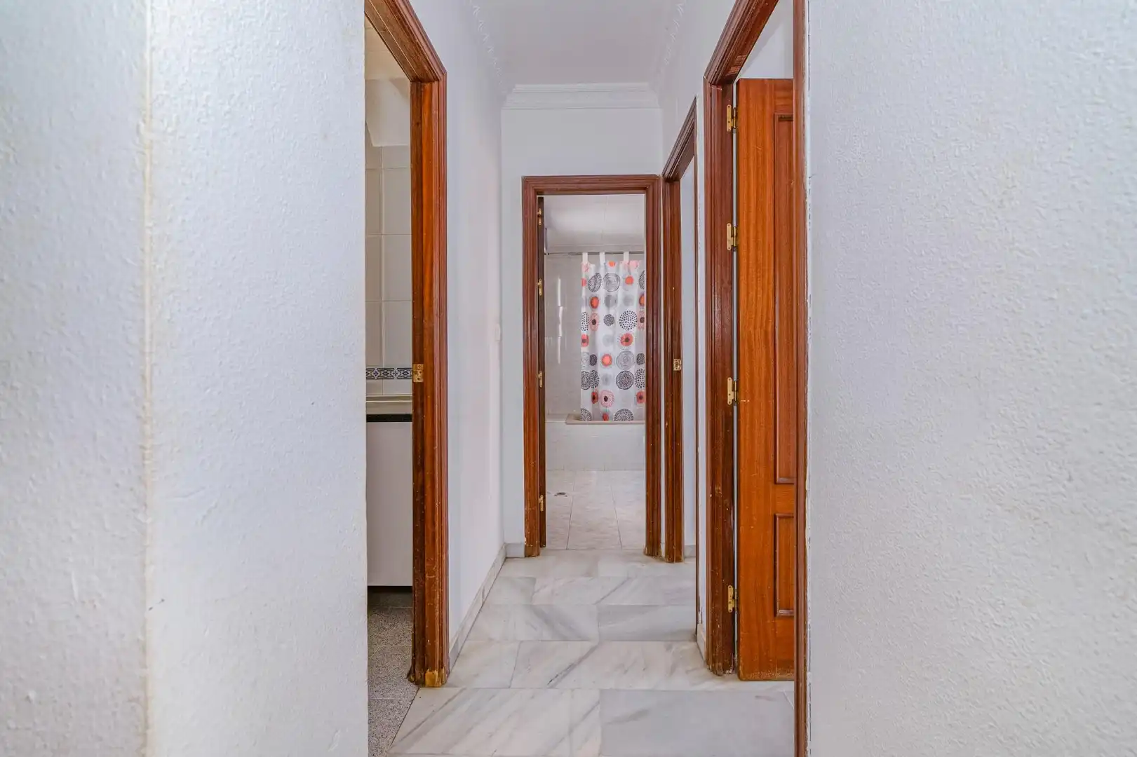 Piso en venta en Armilla con Balcón