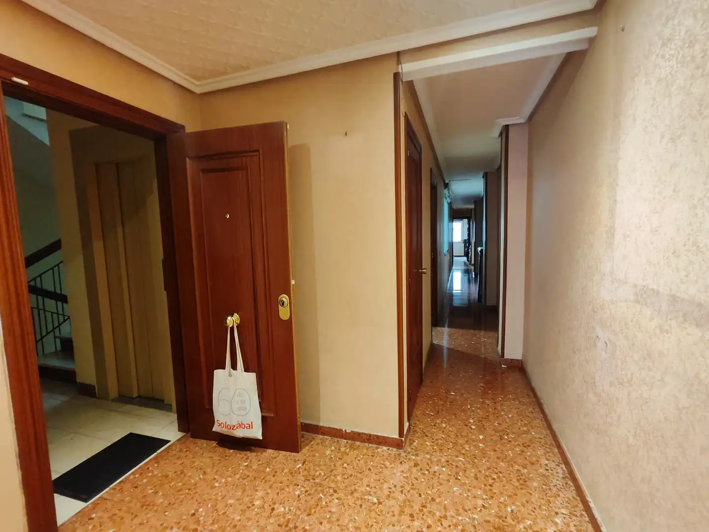 Piso en venta en  Logroño con Calefacción y Parquet