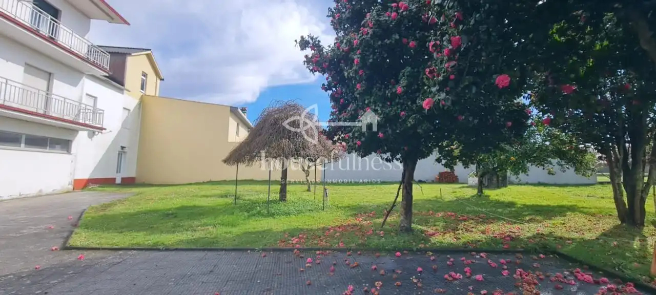 Buildings for sale in Pontedeume