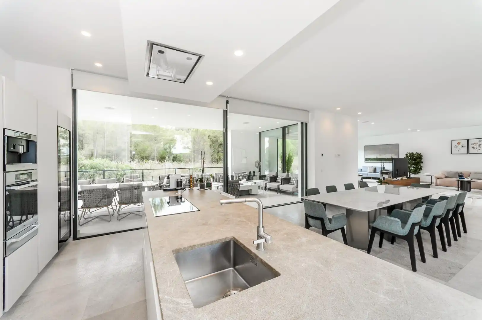 Cuina de Casa o xalet en venda en  Palma de Mallorca amb Aire condicionat, Calefacció i Jardí privat