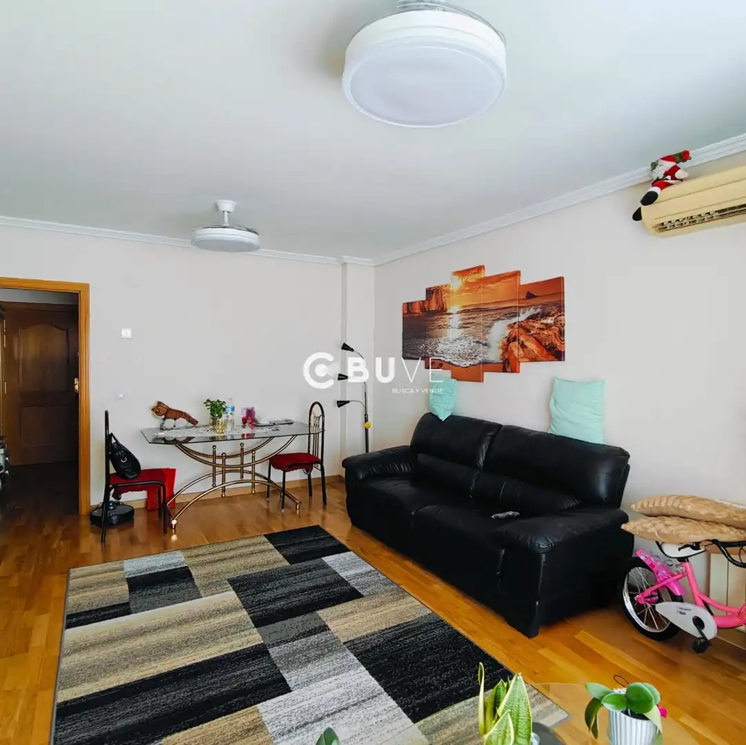 Sala d'estar de Pis en venda en Torrejón de Ardoz amb Aire condicionat, Calefacció i Terrassa
