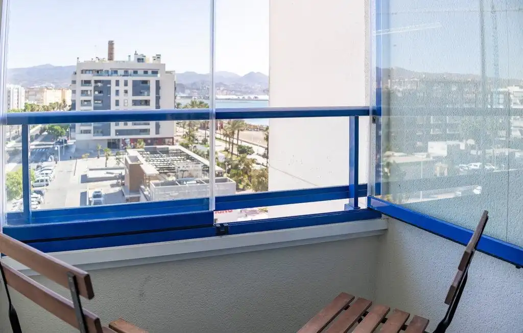 Terrasse von Wohnung zur Miete in Málaga mit Klimaanlage, Terrasse und Möbliert