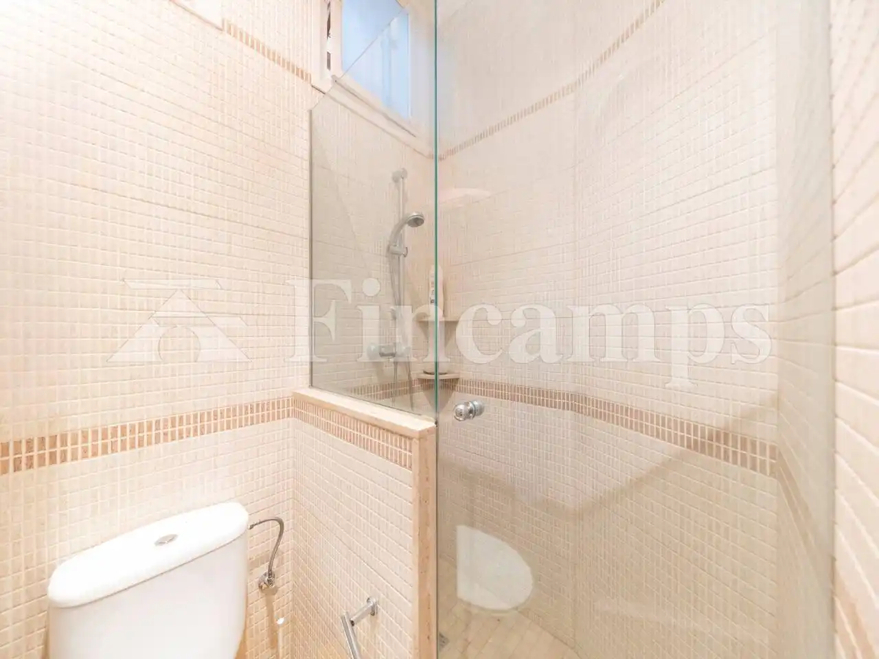 Bany de Casa o xalet en venda en Sabadell amb Terrassa