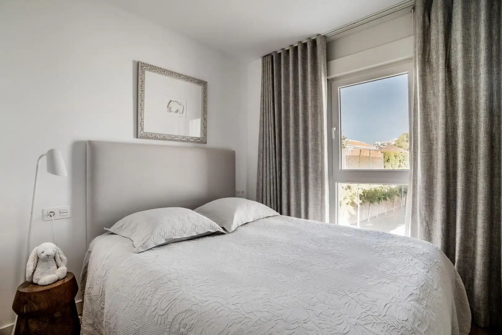 Schlafzimmer von Einfamilien-Reihenhaus zur Miete in Mijas mit Klimaanlage, Terrasse und Schwimmbad
