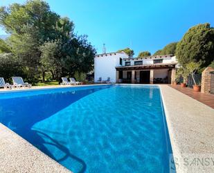 Piscina de Casa o xalet en venda en Dénia amb Calefacció, Terrassa i Traster