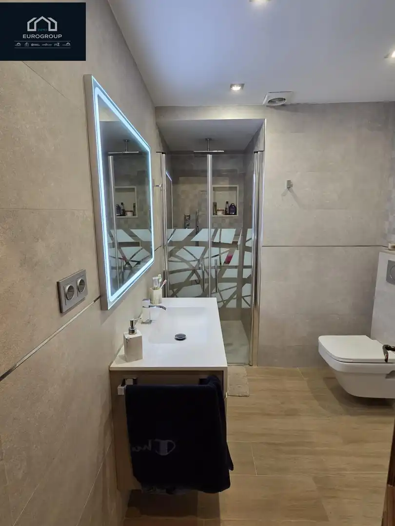 Badezimmer von Wohnungen zur Miete in Benidorm mit Heizung und Möbliert