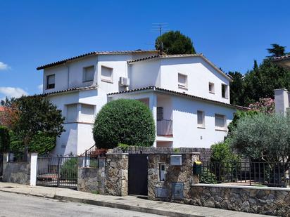 Außenansicht von Einfamilien-Reihenhaus zum verkauf in Girona Capital mit Klimaanlage, Terrasse und Balkon